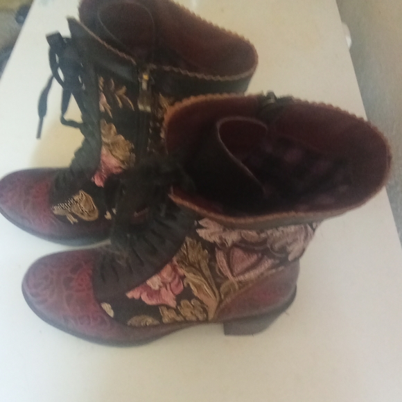 L'Artiste By Spring Step Casandra Tapestry Combat Boots 40 - Picture 2 of 5